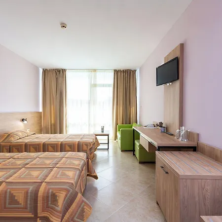 Ivana Palace - Free Parking Sluneční pobřeží