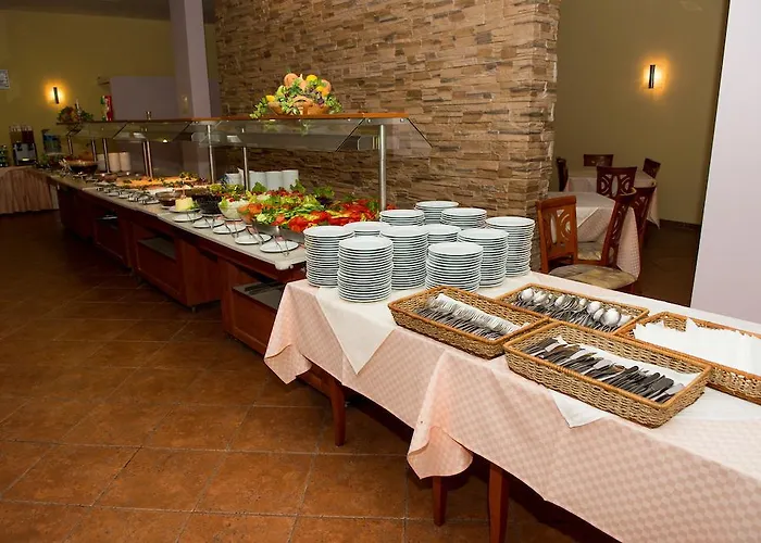 Отель Ivana Palace - Free Parking