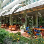 ホテル Ivana Palace - Free Parking 4*