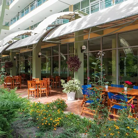 فندق Ivana Palace - Free Parking 4*