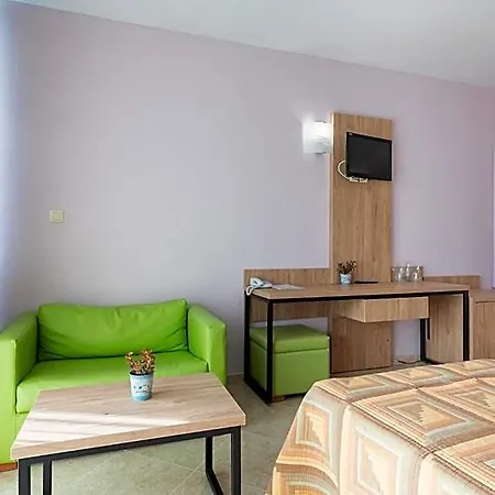ホテル Ivana Palace - Free Parking 4*