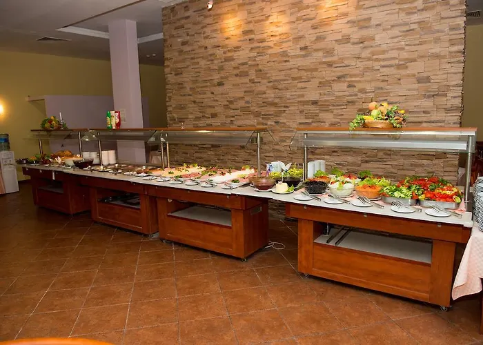 호텔 Ivana Palace - Free Parking 4*