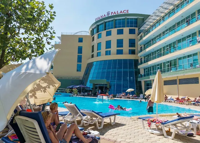 Ivana Palace - Free Parking Szálloda 4*
